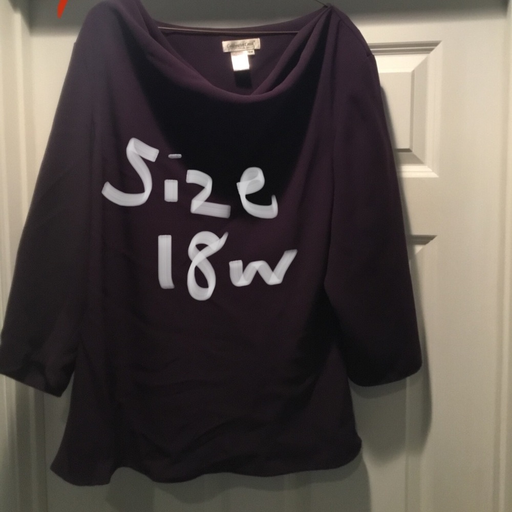 Women’s dress shirt